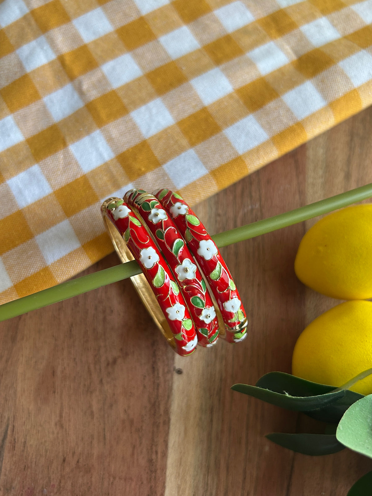 Red Floral Bangle (Pack of 1)