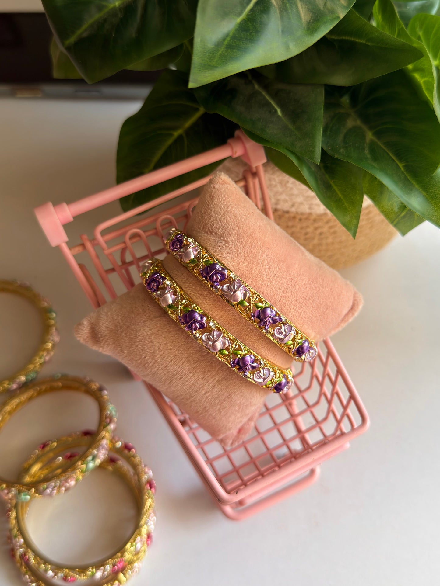 Luna Botanical Bangle ( Pack of 1)