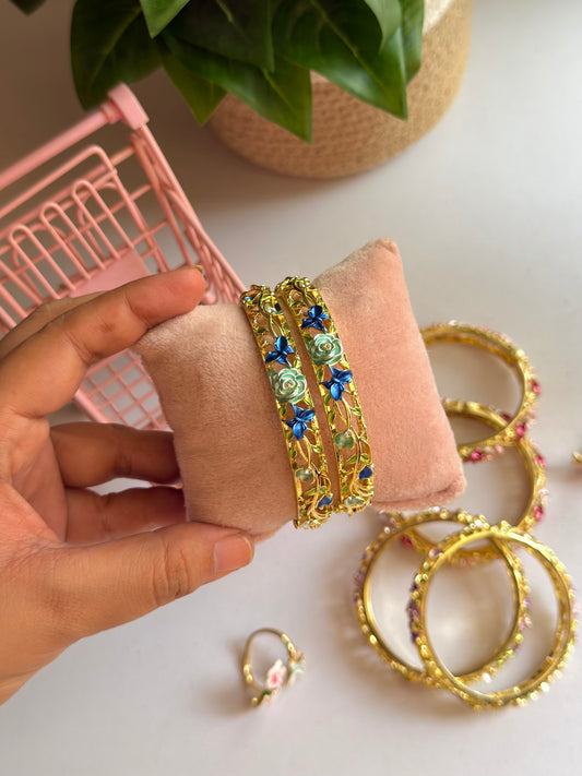 Shades of Blue Botanical Bangle (Pack of 1)