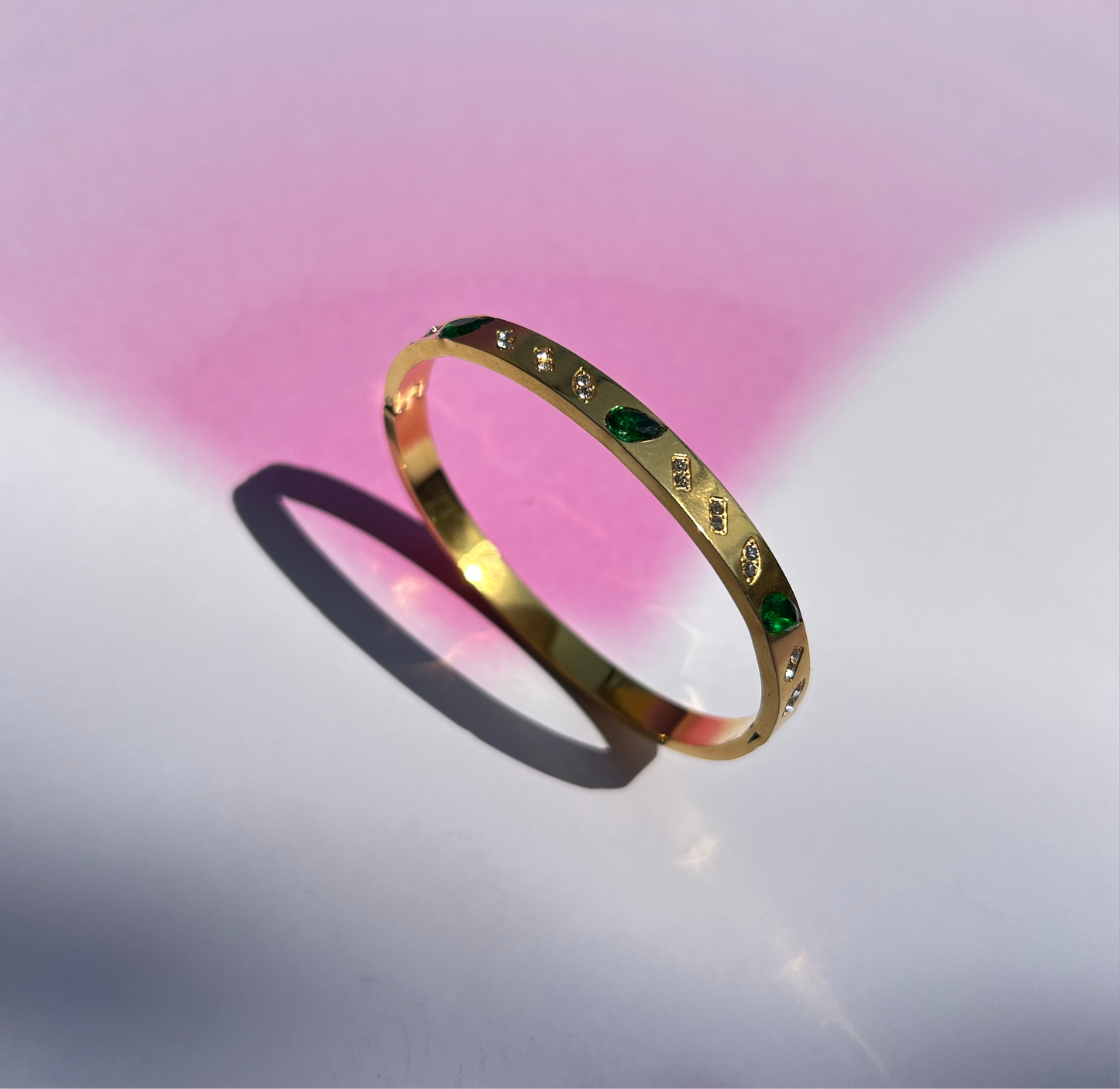 Emrald Stone Bangle