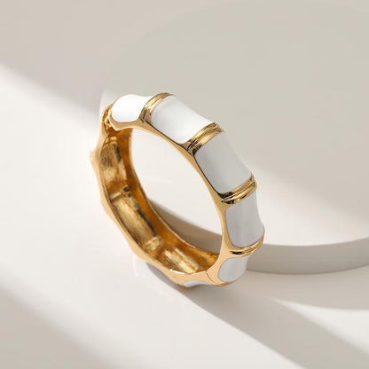 Classic Royale Cuff