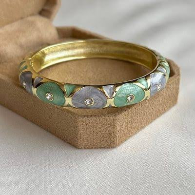 Green & Purple Broad Vintage Bangle (Pack of 1)