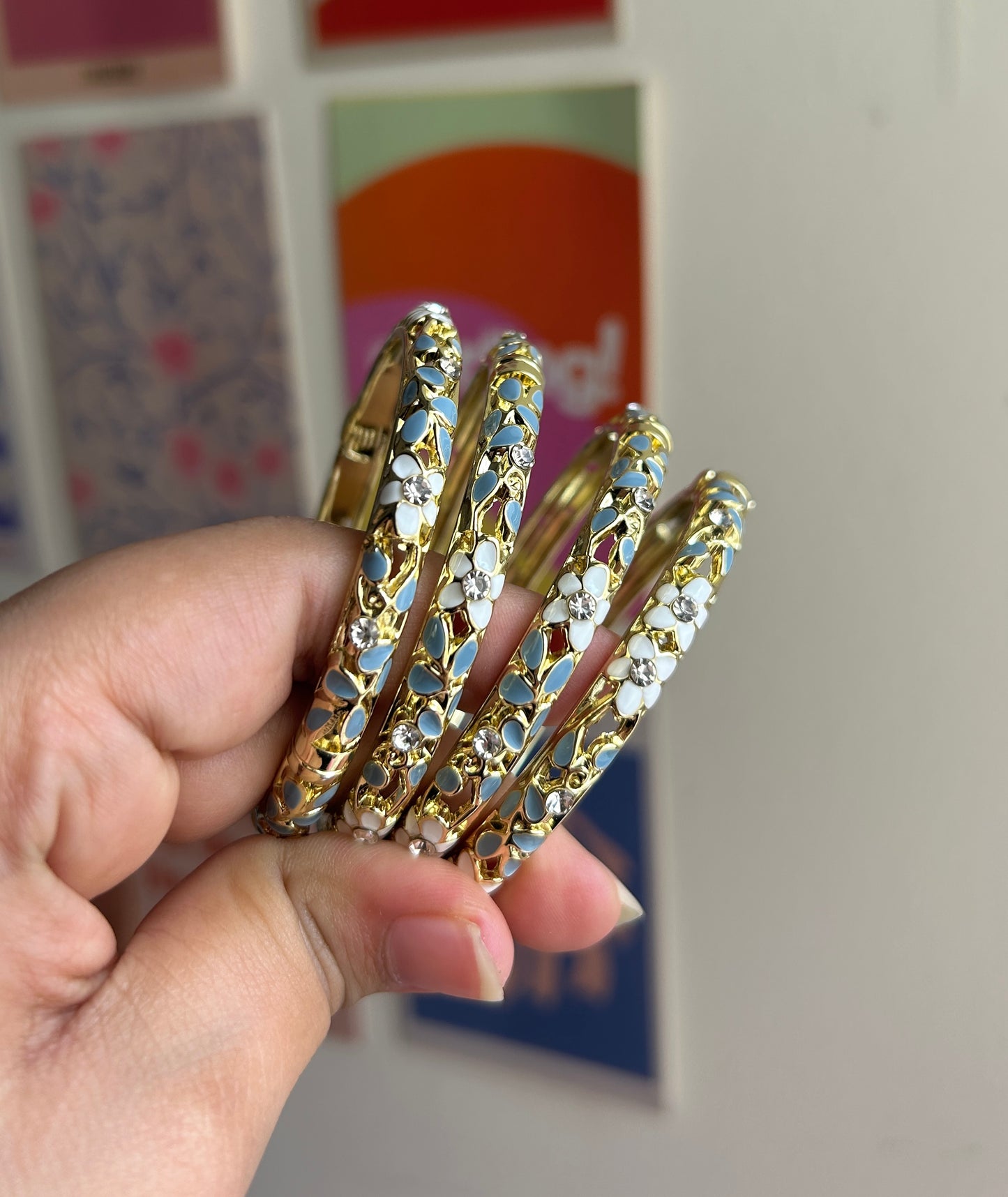 Blue Petal Dream Bangle (Pack of 1)