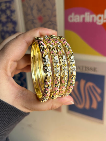 Pink& white flower vintage bangle (each bangle)
