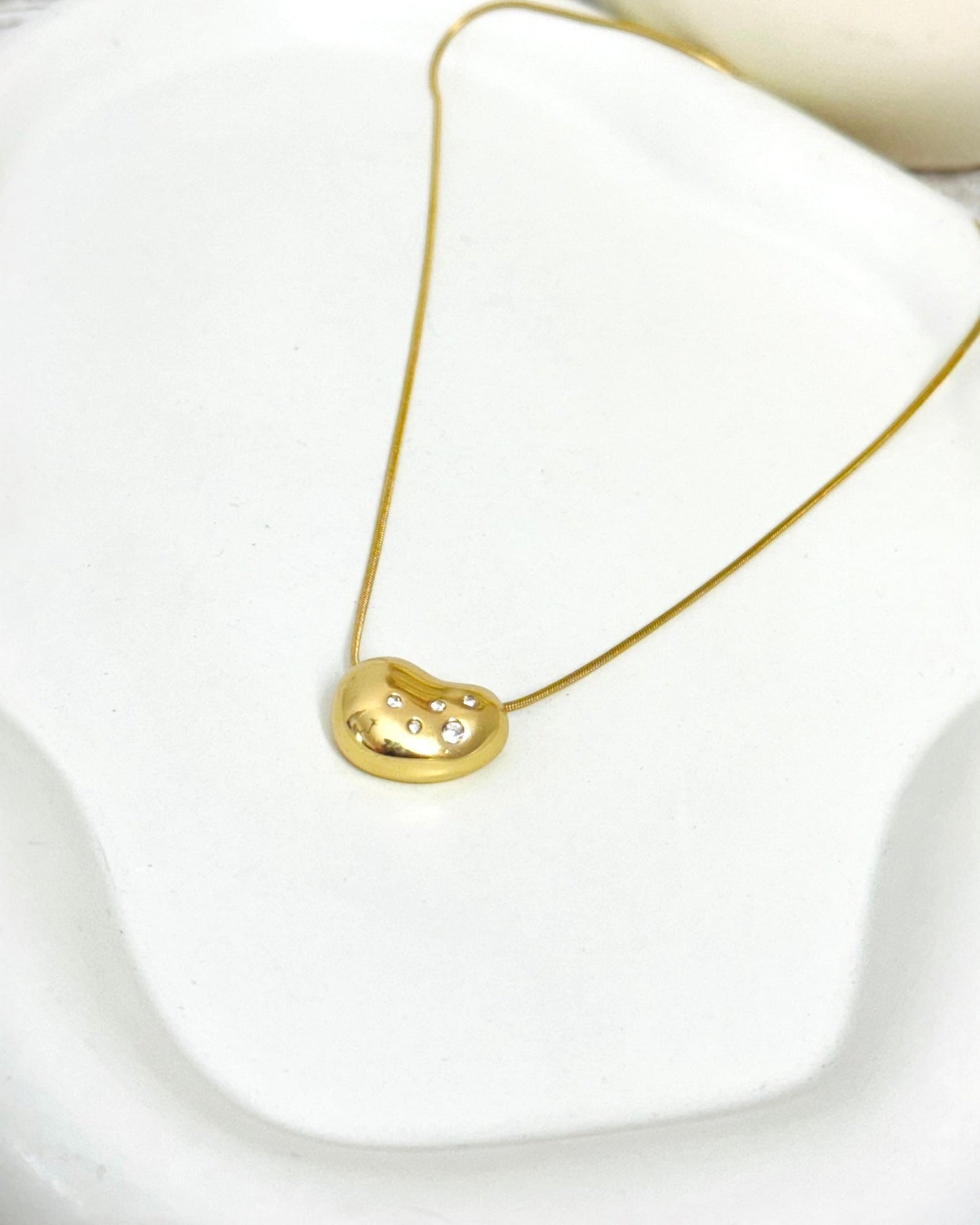 Akriti - Diamond Bean Studded Necklace