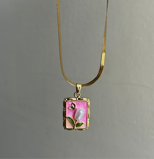 Vintage Vista Necklace