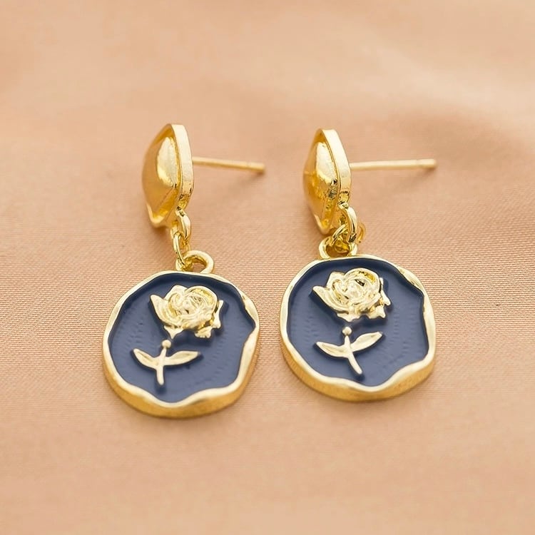 Rose Portrait Drop Earring