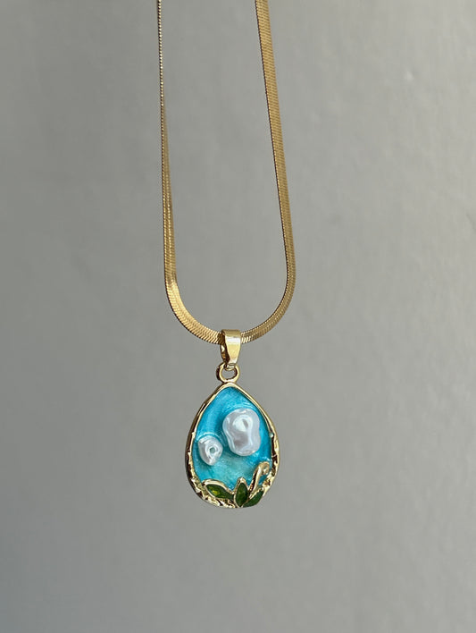 Ocean Bloom Necklace