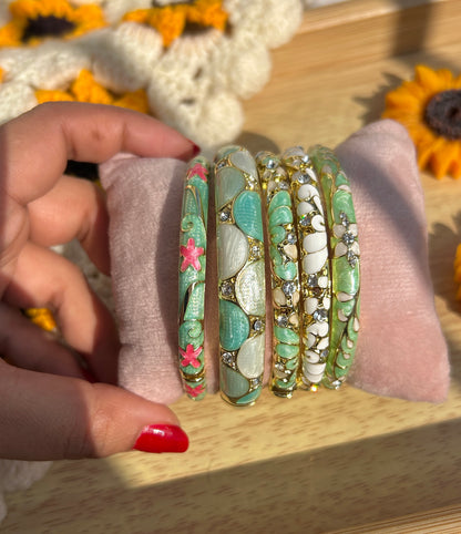 Gulbahaar Vintage Stack (Set of 5)