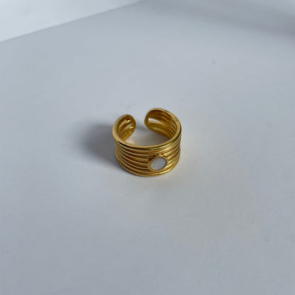 Gold multi layer ring