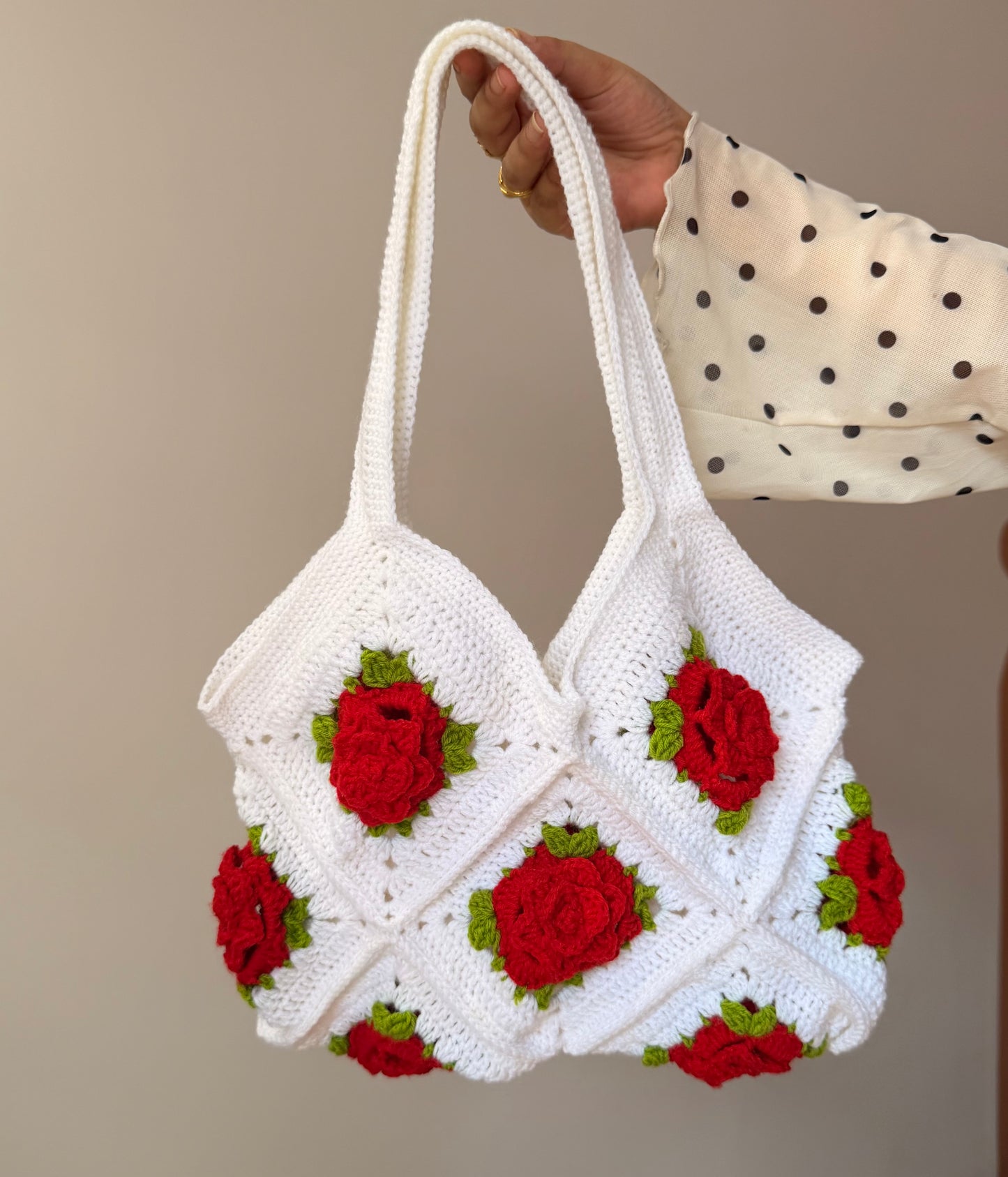 Rose Garden Crochet Bag
