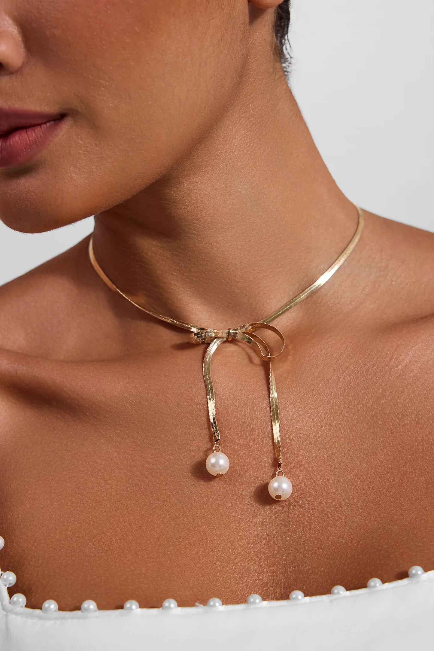 Pearl Bow Tie Necklace