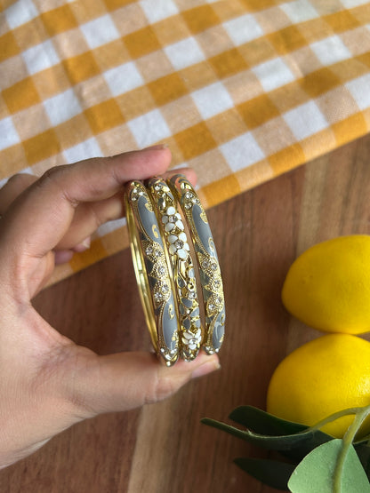 Grey Victorian Bangle Stack (Pack of 3)