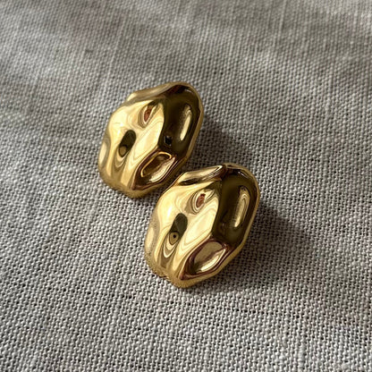 Zoya Earring