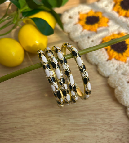 Black & White Vintage Bangle (each bangle)
