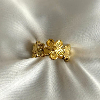 Gold Flower Ring