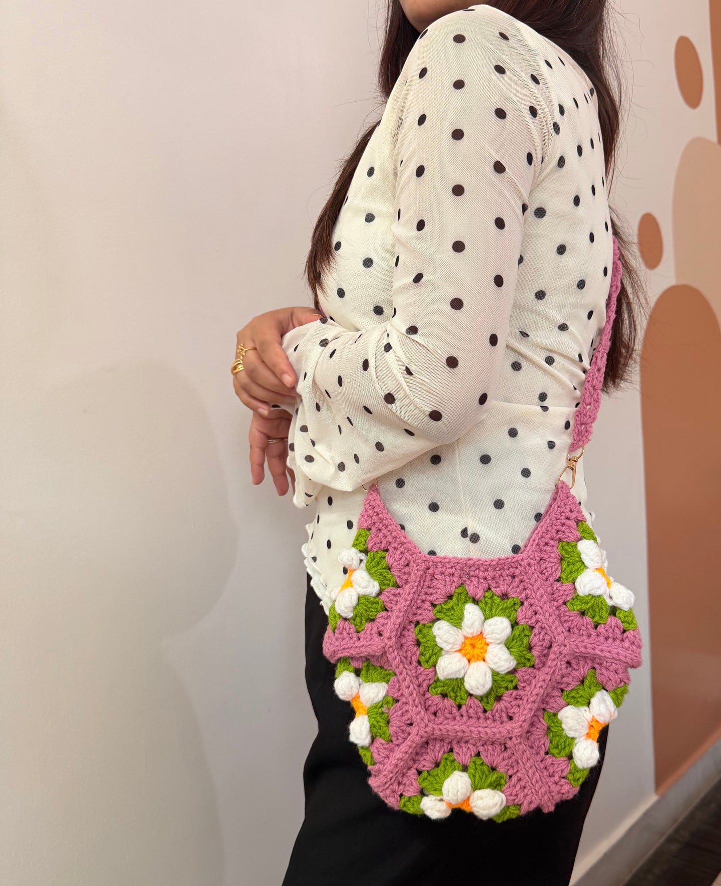 Blush Daisy Crochet Sling Bag 🌼