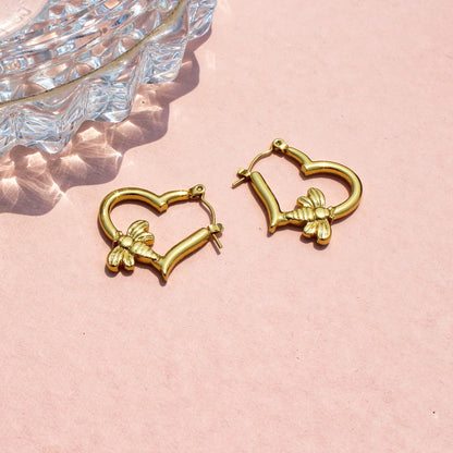 Heart bee hoop earring