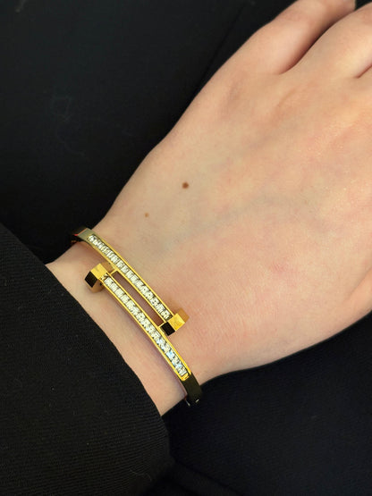 Luxe Nail Crystal Bangle (Baby Size)