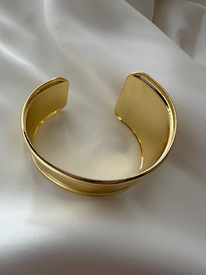 Curved Gold Cuff Bangle