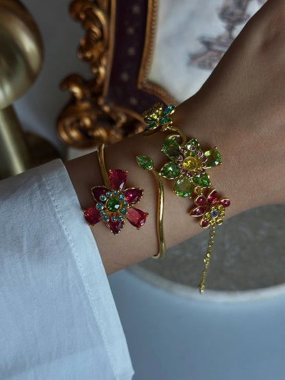 Oreliya Flower Bracelet