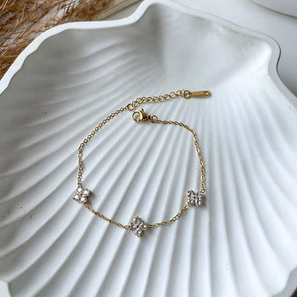 Luxe Petal Chain Bracelet