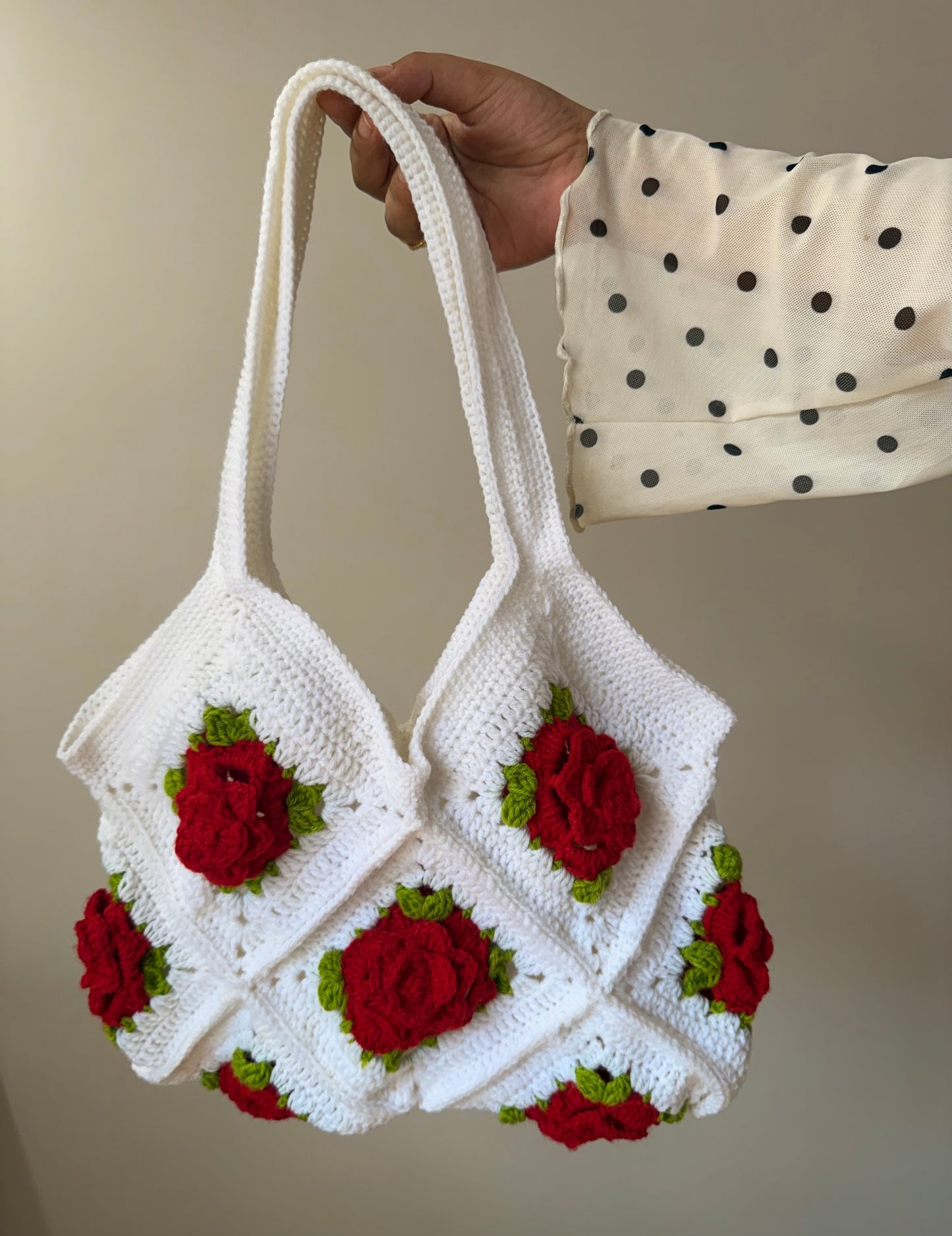 Rose Garden Crochet Bag