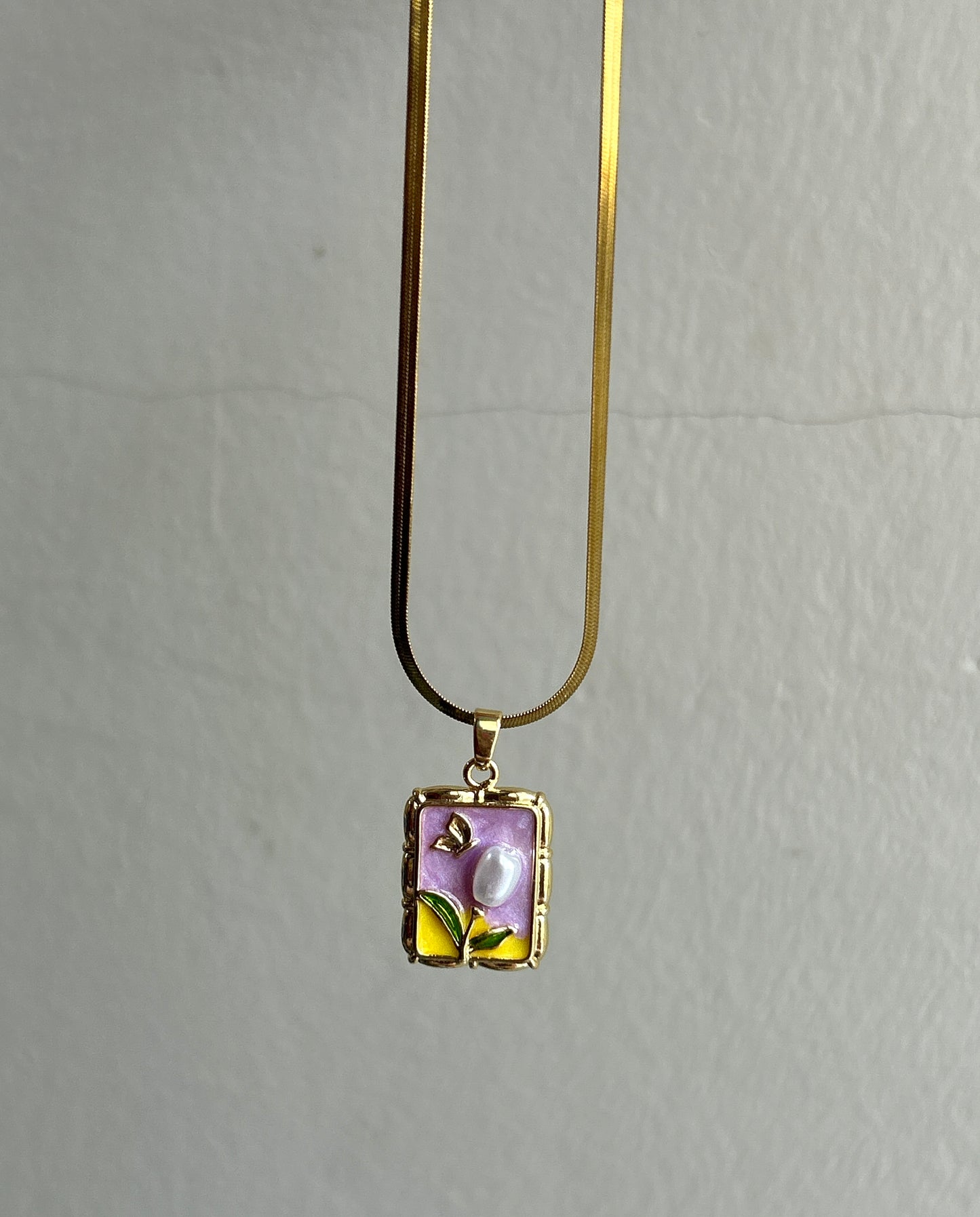 Aurora Pearl Necklace