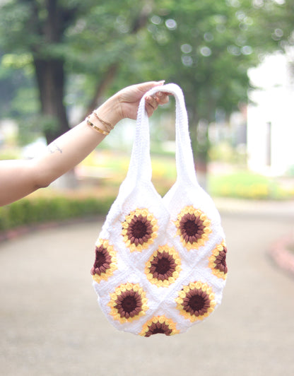 Sunflower fields tote bag