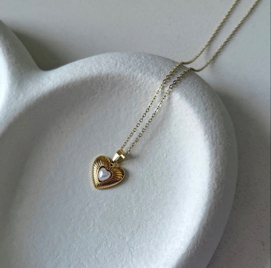 Pearl Heart Chain Necklace
