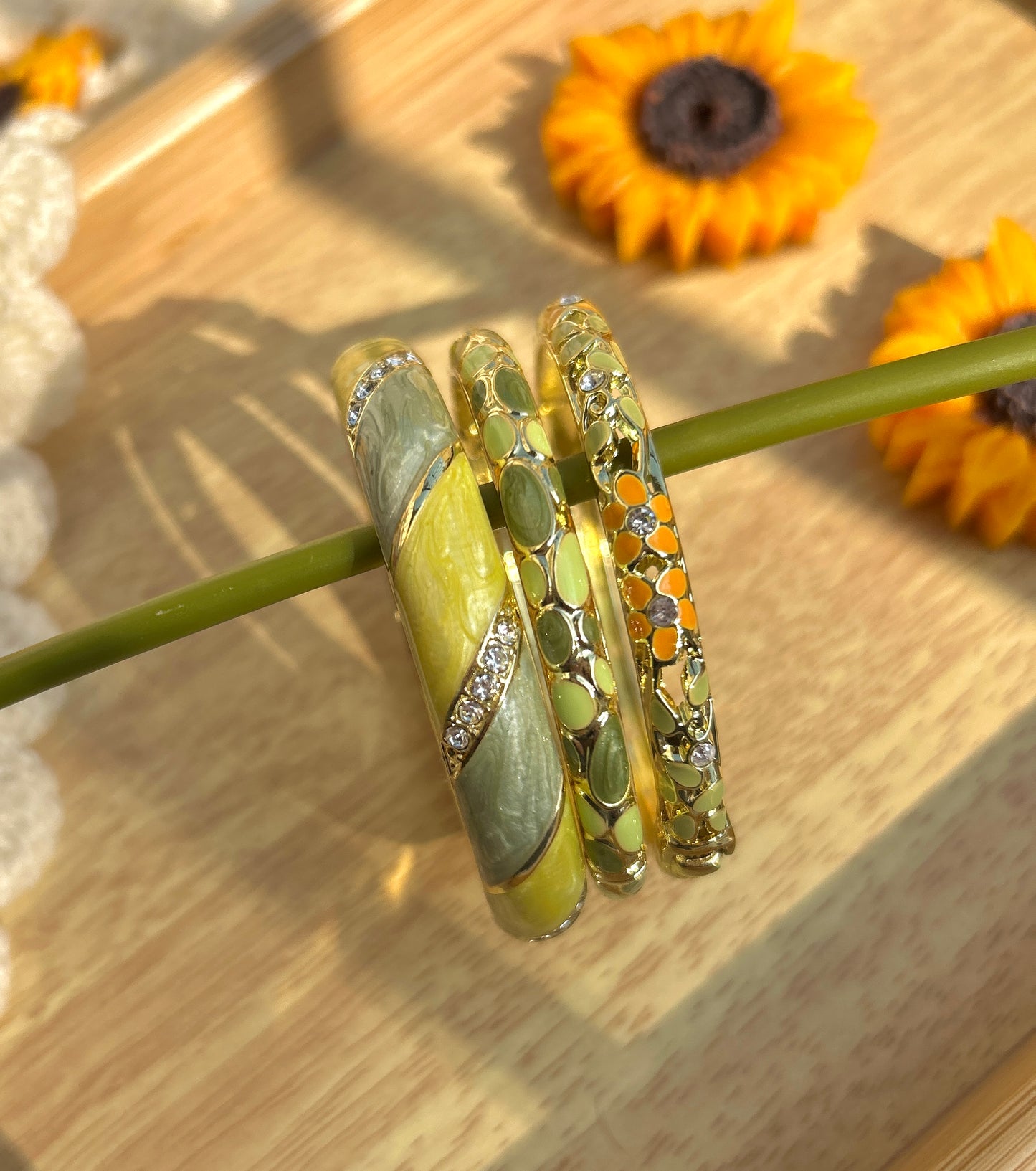 Golden Sunbloom Bangle Stack (Set of 3)