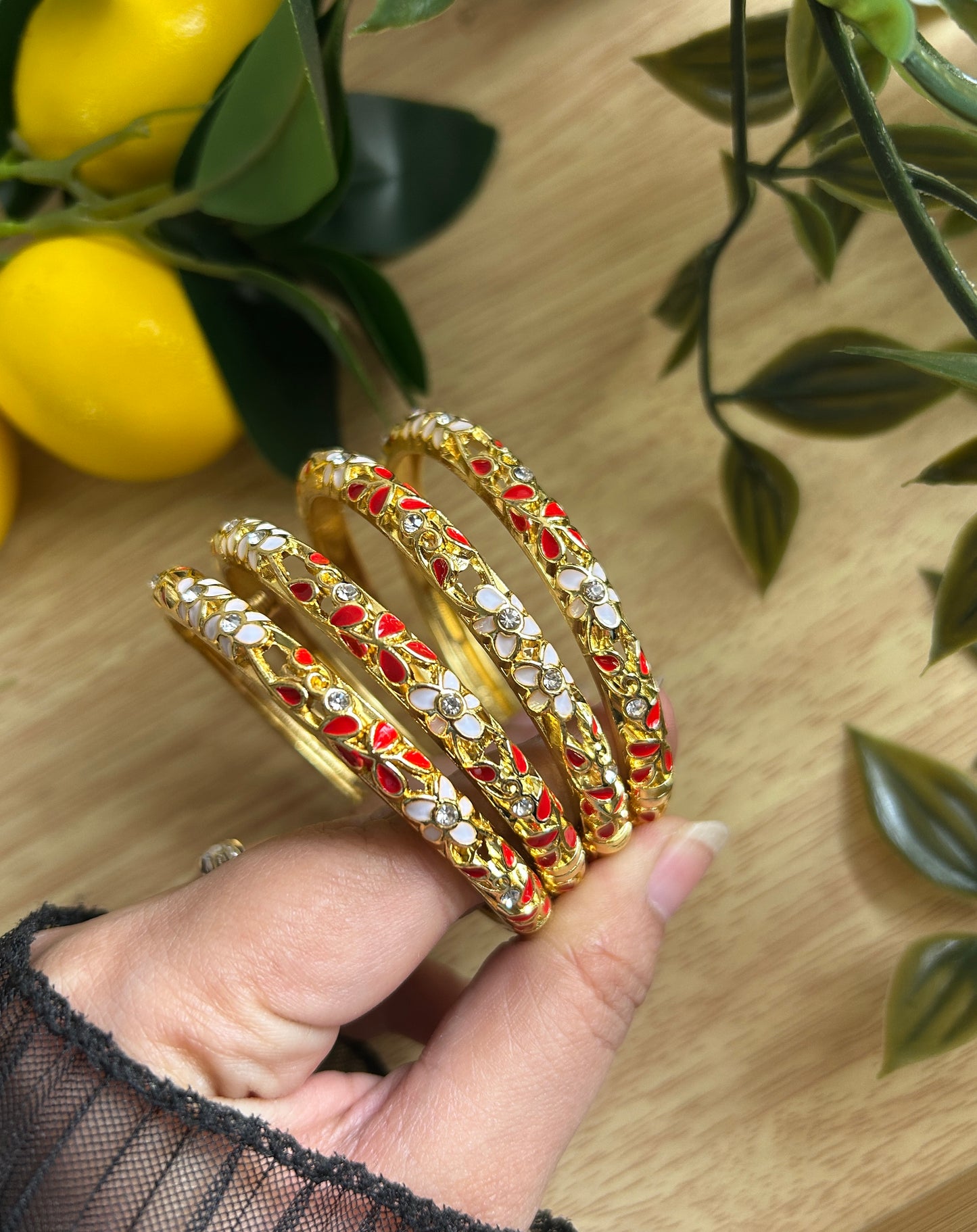 Red & White Floral Bangle (each bangle)