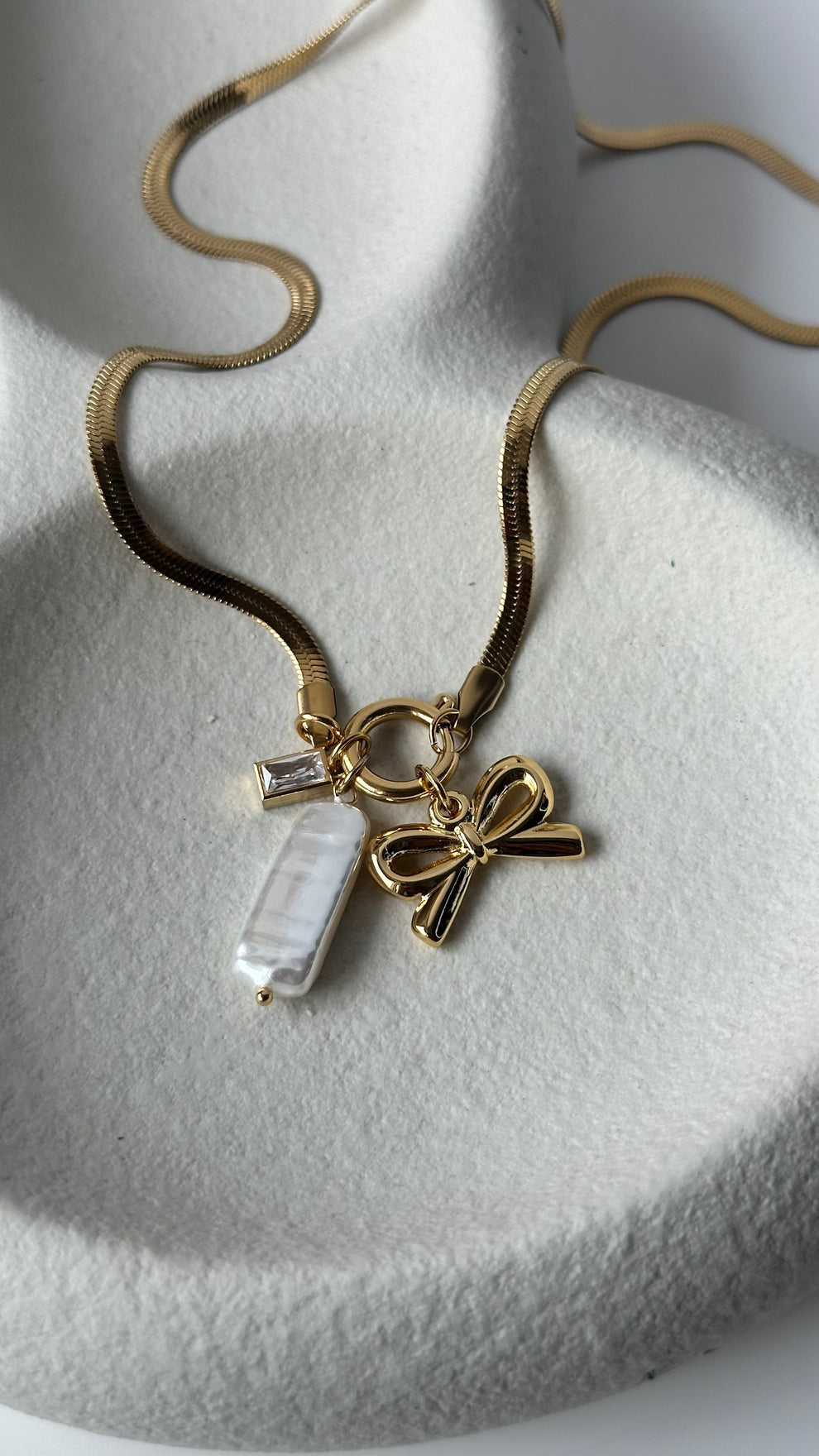 Bow Charm Necklace