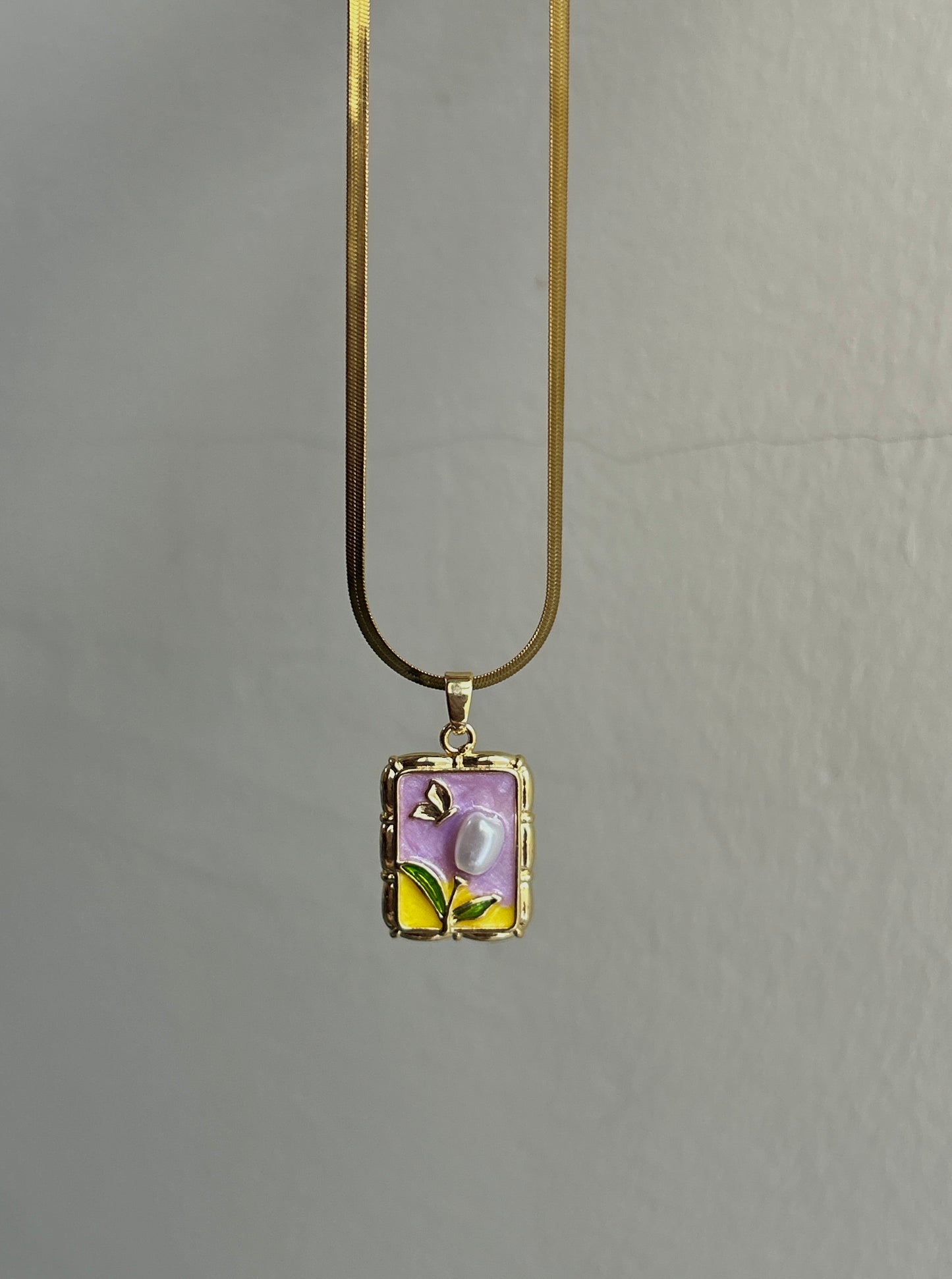 Aurora Pearl Necklace