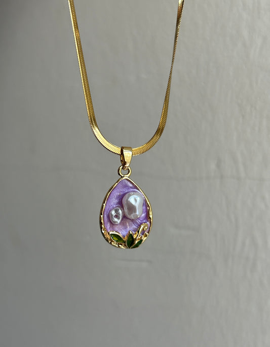 Lavender Lustre Necklace