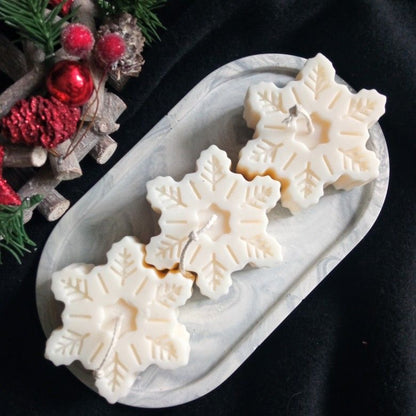 Snowflake Candle for Winter / Christmas