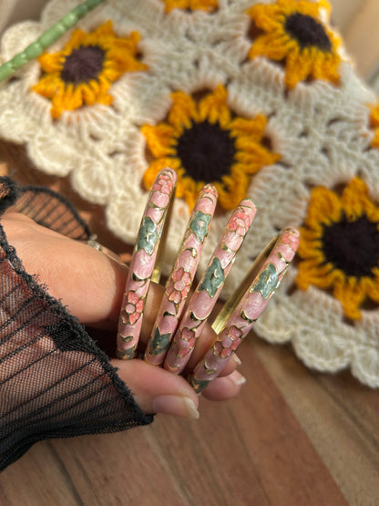 Pink floral vintage bangle (each bangle)