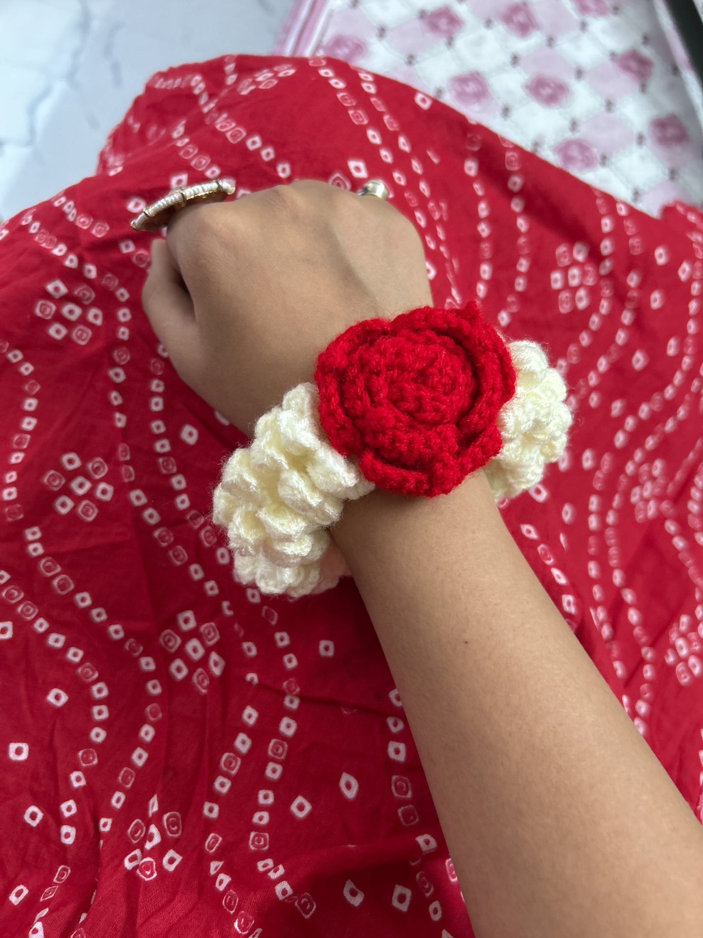 Forever Rose Gajra