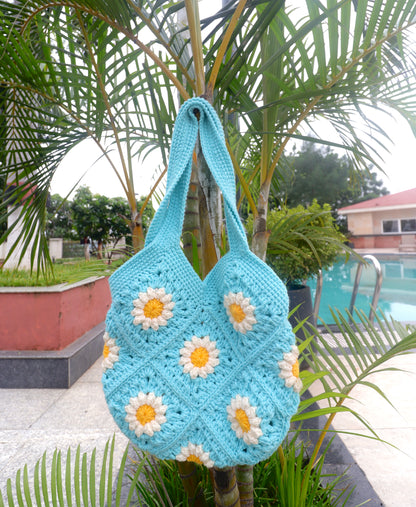 Sunny sea tote bag
