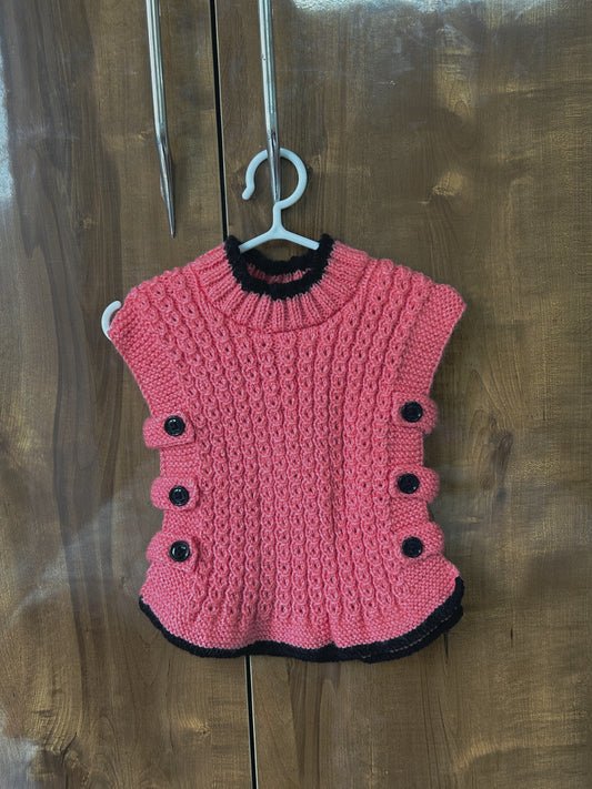 Sleeveless Pink Tunic side pattern lock