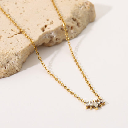 Miss Dainty Necklace