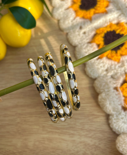 Black & White Vintage Bangle (each bangle)