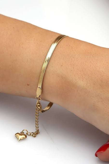 Bella Snake Chain Bracelet with heart
