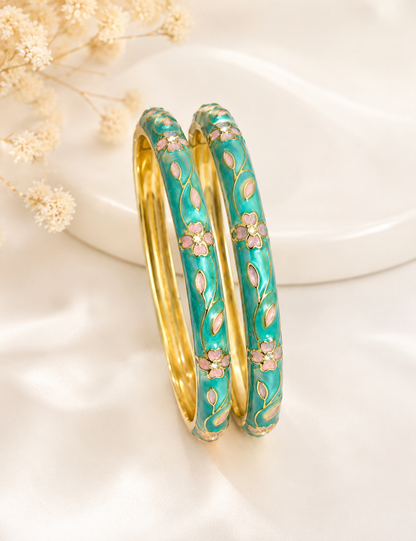 Blue Floral Vintage Bangle (Pack of 1)