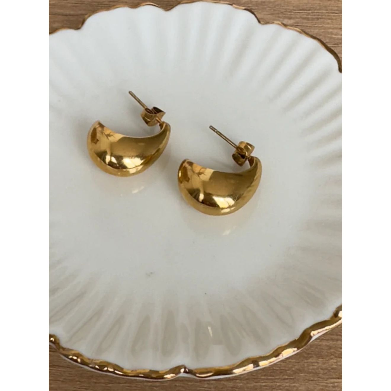 Tear Drop Earrings Gold Plated