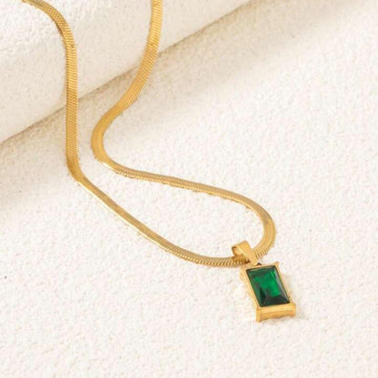 Mira - Emerald Snake Chain Necklace