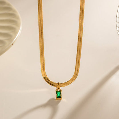 Mira - Emerald Snake Chain Necklace