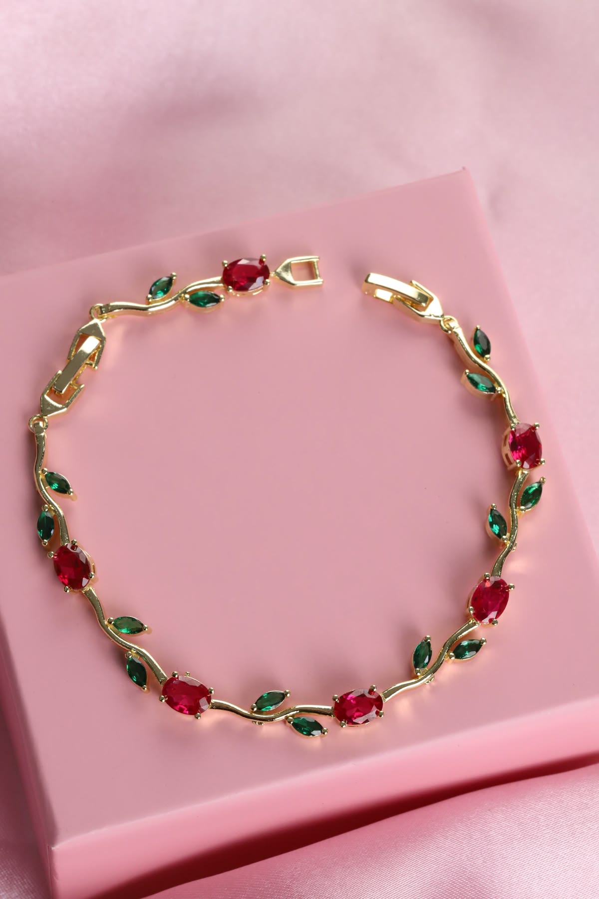 Belle Tulip Bracelet